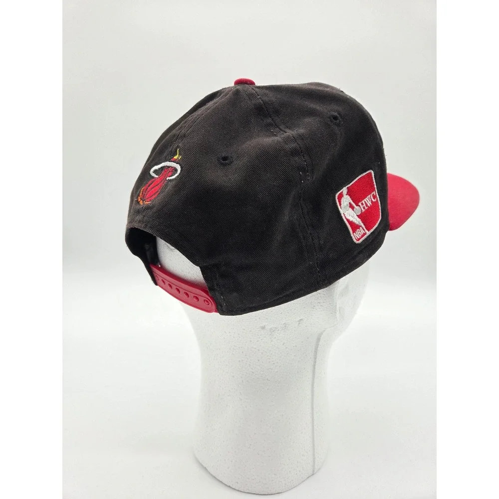 Vintage‎ Miami Heat New Era 9FIFTY Snapback Hat Black Red 2011 NBA Big Three Era